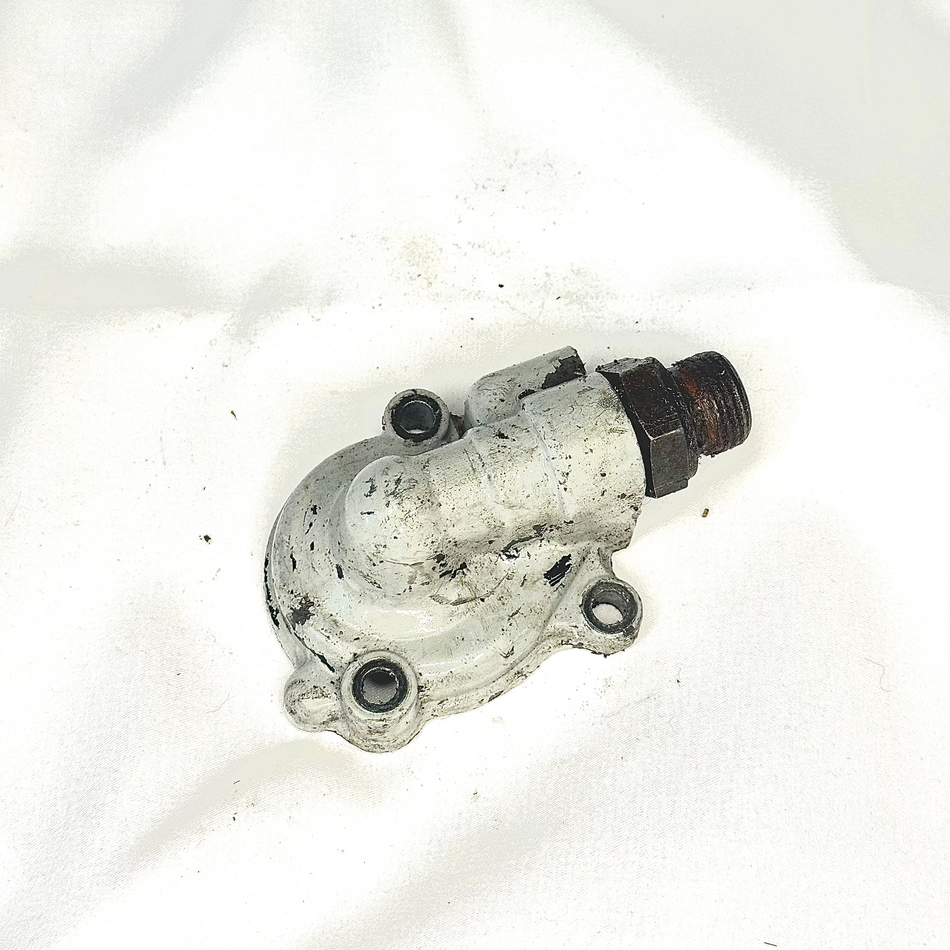 Couvercle de pompe à eau AM6 Minarelli avec raccord